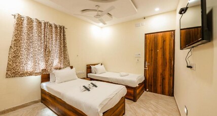 Hotel Holiday Express Room Type - Executive Twin \ Twin Beds