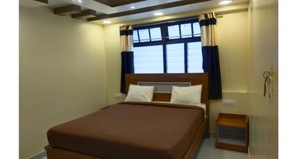 HMS Residency Room Type - Luxury room