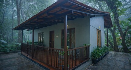 DeepWoodz Homestay Room Type - Suite room