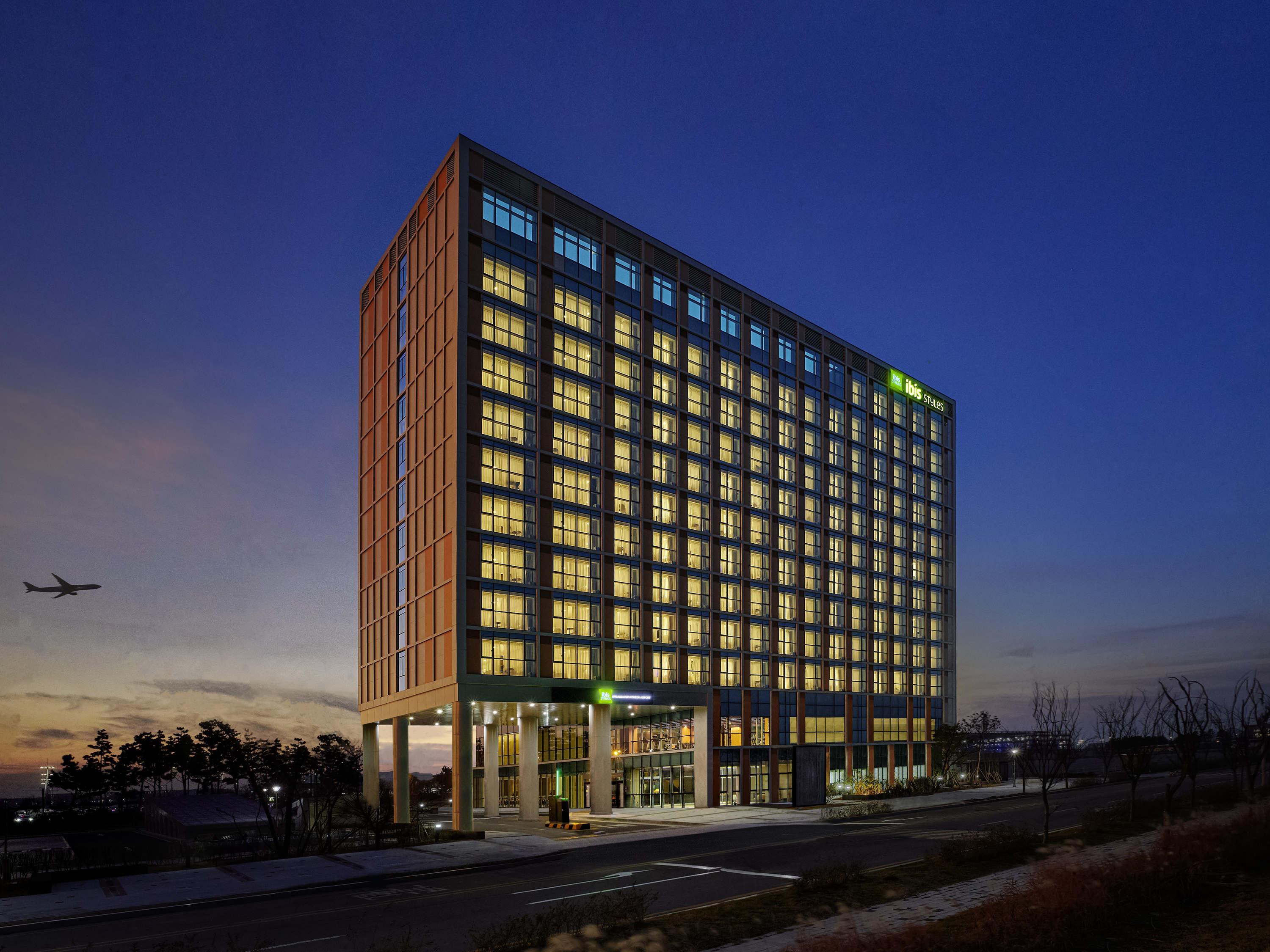 ibis Styles Ambassador Incheon Airport - Tap to explore photos