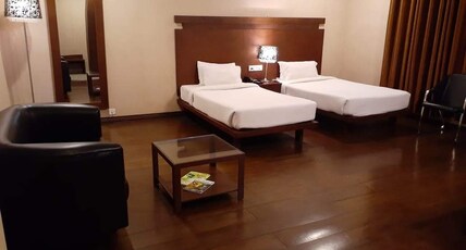 Hotel MD s Continental Room Type - MD Suite Twin Bed Room