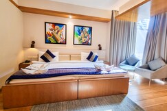 CRS Inn | A Premium Homestay