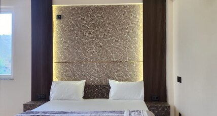 Mountain Stories - Mukteshwar Room Type - Deluxe Room