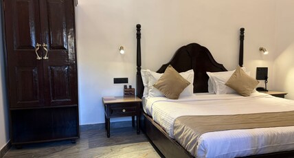 Sherbaug Nature Park & Resort Room Type - Heritage Room With Bathtub