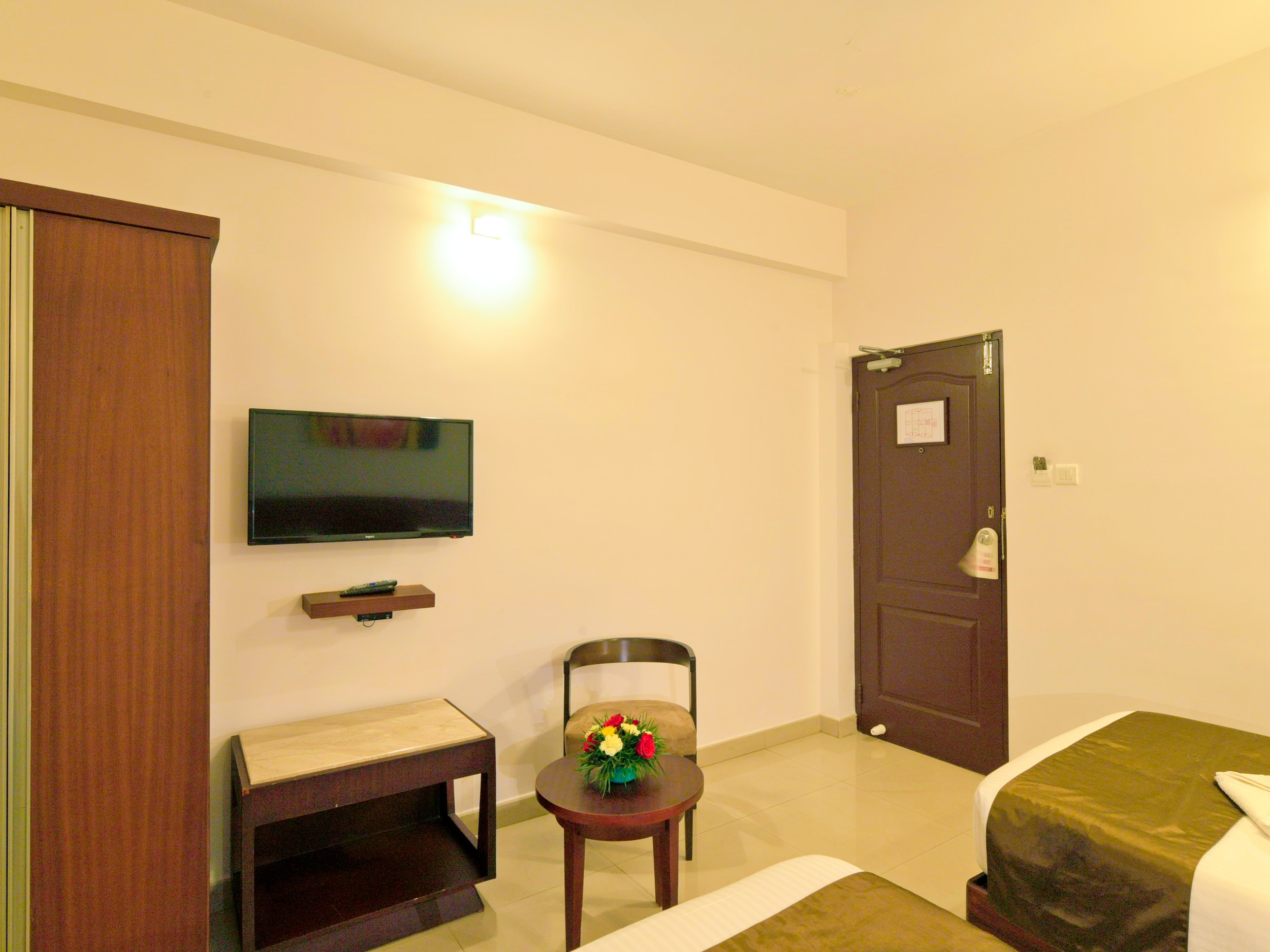 Park Residency Luxury Business Hotel - Tap to explore photos