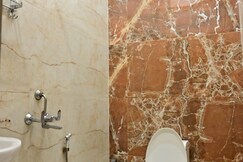 Siddhivinayak Luxury Stay I Near Kashi Vishwanath