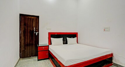 Hotel O THE KING HEAVEN Room Type - Classic