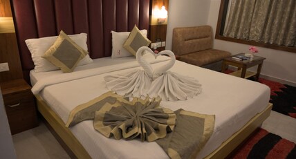 Yogarjun Palace Room Type - Deluxe