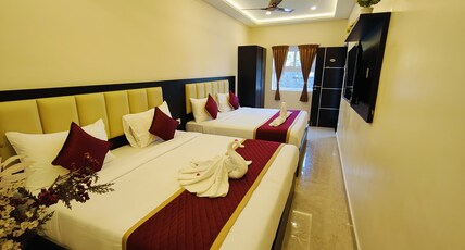 SRI KANTHAN RESIDENCY Room Type - Premium Four Bed AC