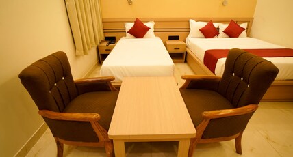 Shree Goljyu Palace Room Type - Family Room (1 Double & 1 Single Bed)