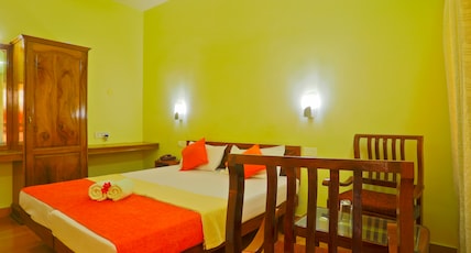 Hotel Thushara Room Type - Standard Non AC Room