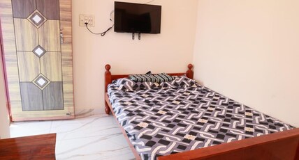 Arumugam Inn Room Type - Room no 106