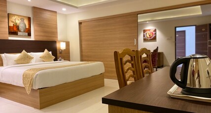 Hotel Rajadhani Room Type - Executive Room AC