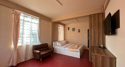 Elea's Homestay Room Type - Family Room