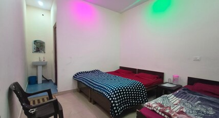 Shivanya Guest House & Restaurant Room Type - Bedroom 12