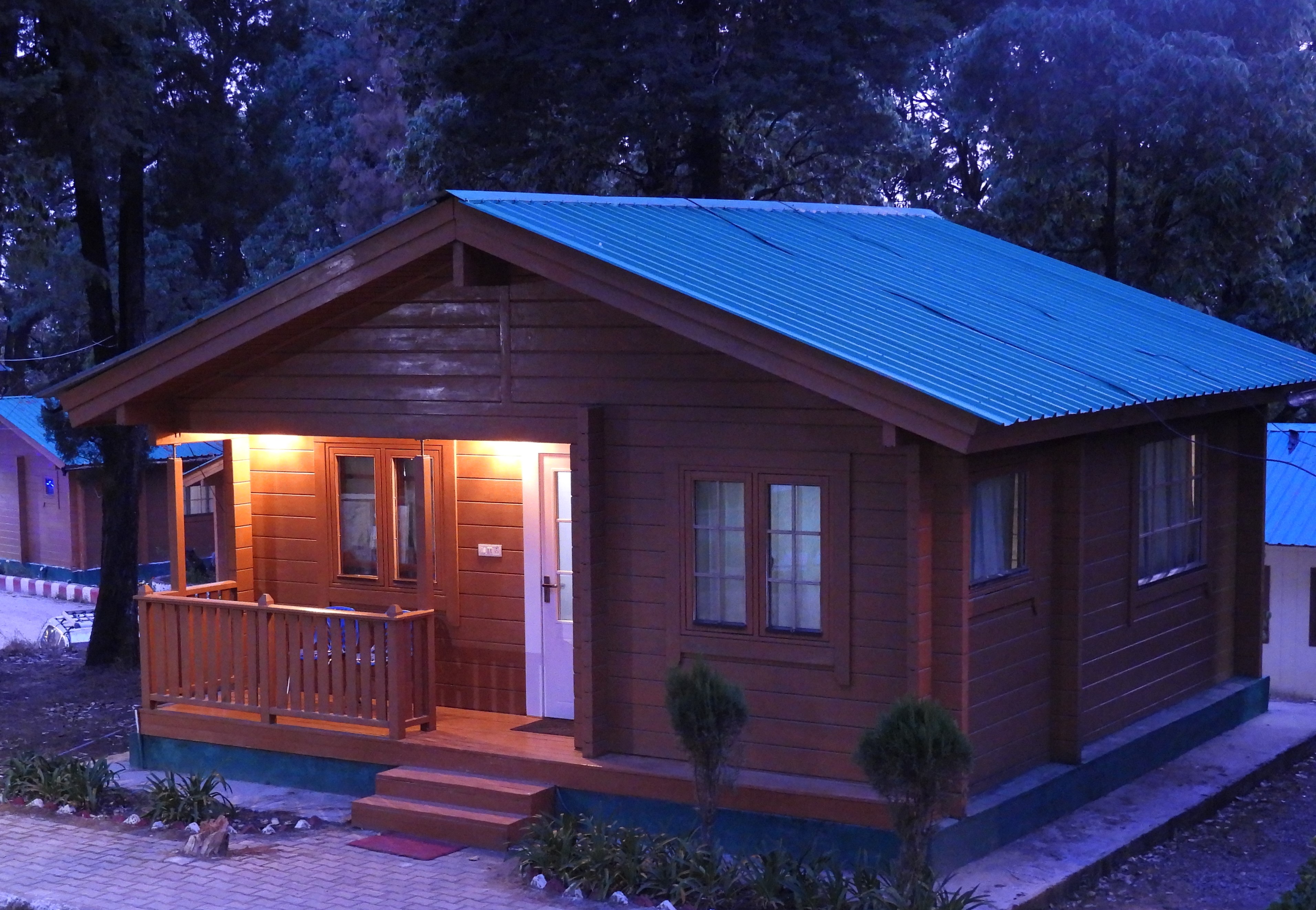 Tip N Top GMVN Resort Lansdowne - Tap to explore photos