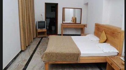 CM HOTEL Room Type - New building 3 Bed