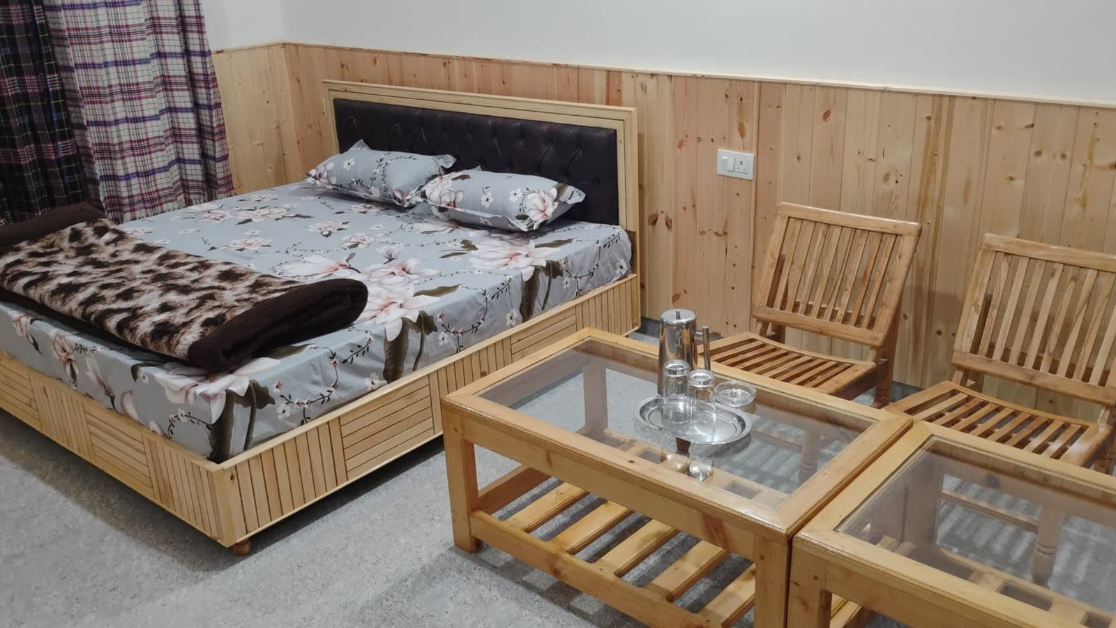 Pangi Hazel homestay - Tap to explore photos
