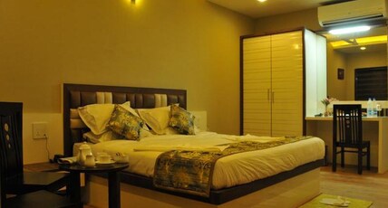 PRABHU RESIDENCY Room Type - Platinum Ac Room