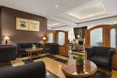 Ramada by Wyndham Naples