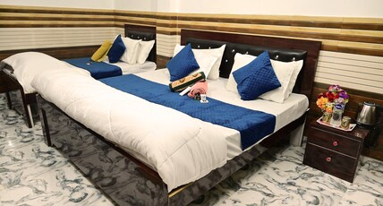Vaidehi Homlee Premium Stay Room Type - AC Super Deluxe  room
