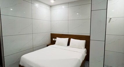 ANAS RESIDENCY Room Type - Deluxe Room