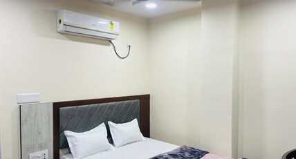 MJ Royale Room Type - Deluxe Room