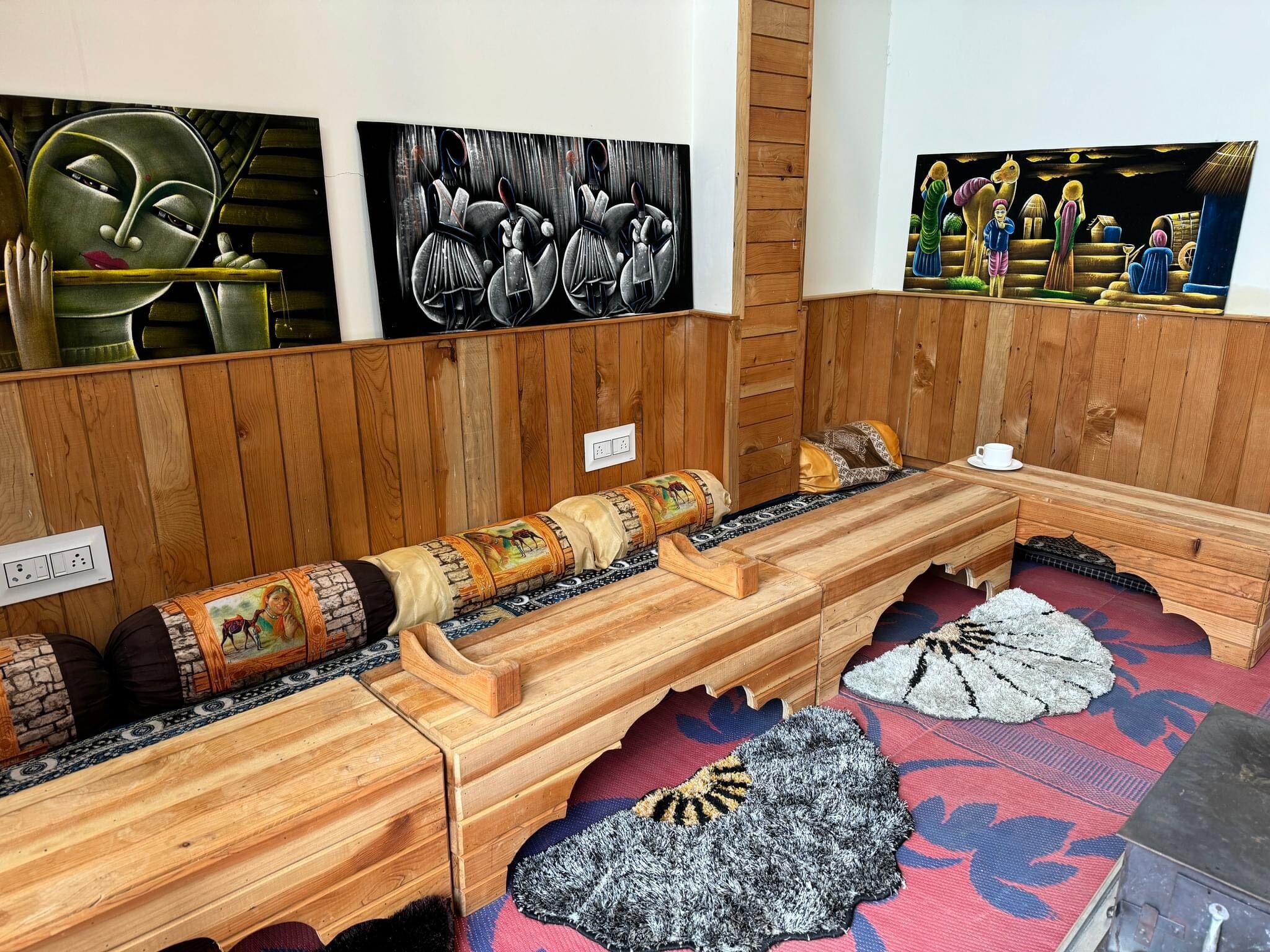 Main gallery