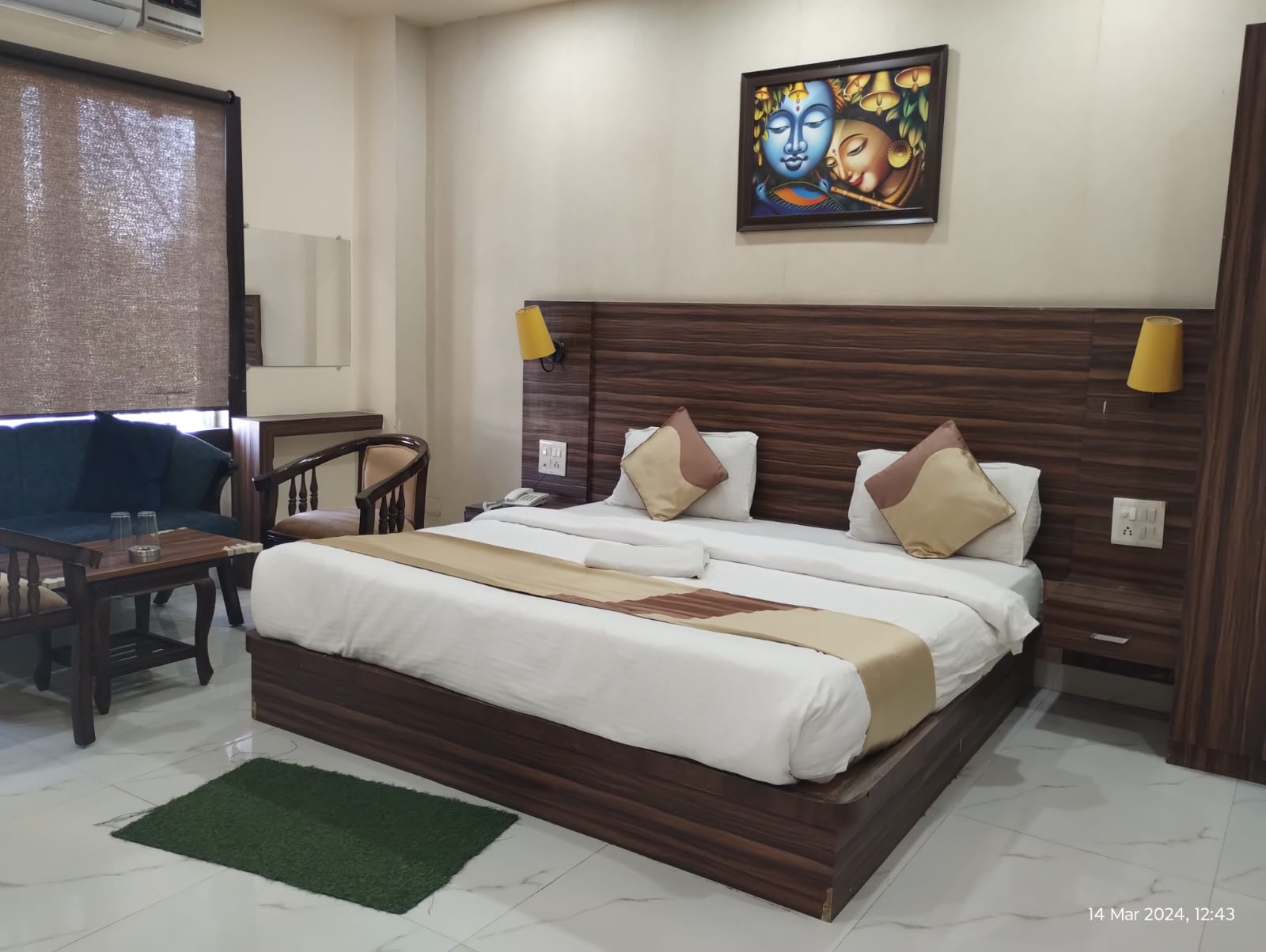 Hotel Geeta Residency - Tap to explore photos