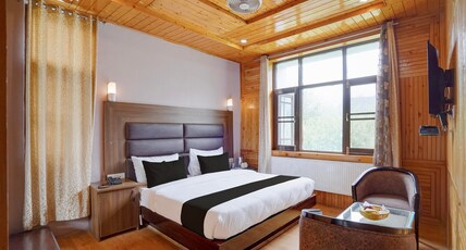 Palette Hotel Regency Valley View Pahalgam By CheckIn Room Type - Deluxe Room