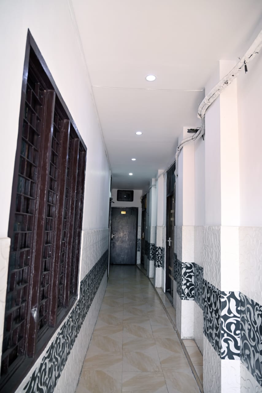 Hotel moon palace Lucknow - Tap to explore photos