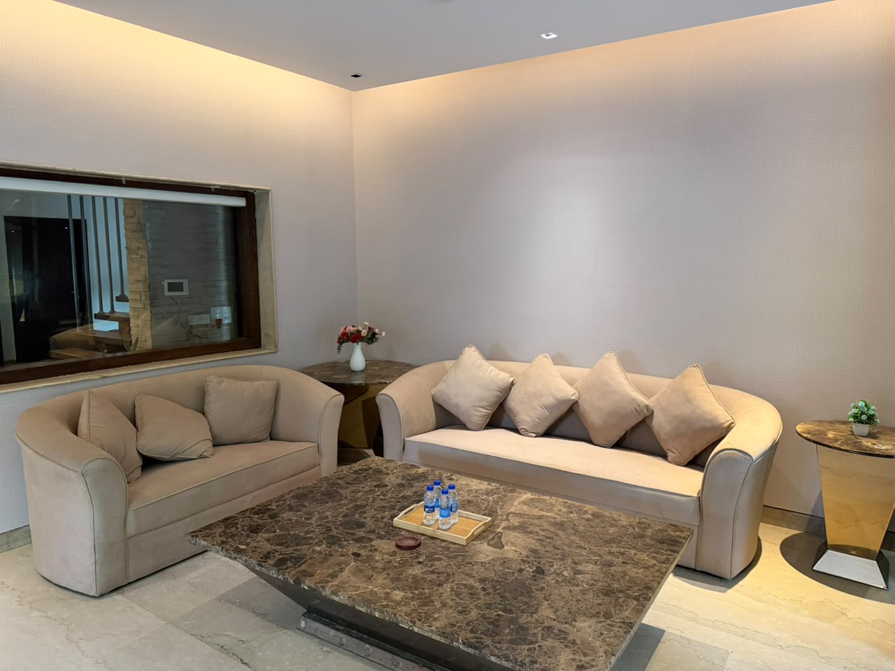 5 BHK Nivasa Luxury Villa Near Cyberhub - Tap to explore photos