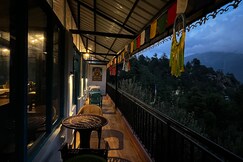 Hotel Satluj Valley