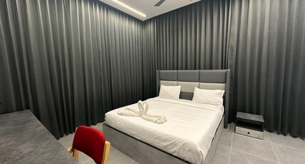 S HOTELS Room Type - Premium Double Room