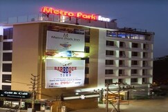 Photos of Metro Park Inn