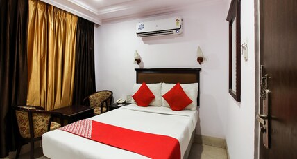 HOTEL O SRINIVASA RESIDENCY Room Type - Saver Double HOTEL O SRINIVASA RESIDENCY Room Type - Saver Double