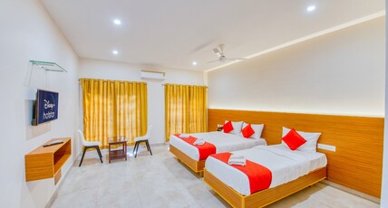 Sandanams Villa Coutralam Room Type - Super Deluxe Triplet Room