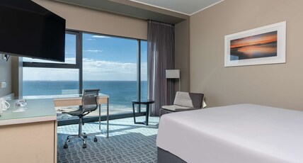 Radisson Blu Hotel, Port Elizabeth Room Type - Junior Suite - Ocean View