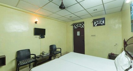 Sorrento Guest House Room Type - DOUBLE BED NON AC