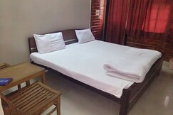 Akashdeep Hotel