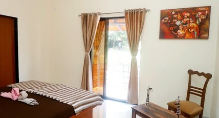77 Princess Farm Room Type - Deluxe King Room