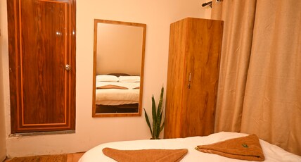 Riversong Bliss Hostel and Rooms Room Type - Standard Double Room