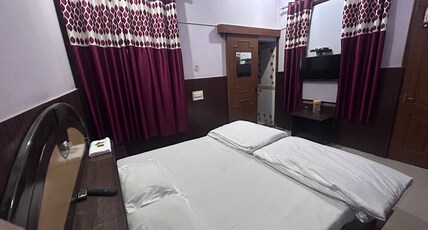 Hotel Gautam Room Type - AC Room