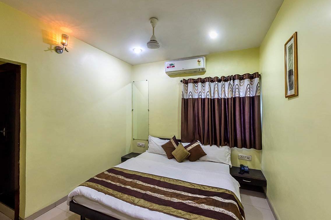 Hotel Shree Muskan Palace - Tap to explore photos