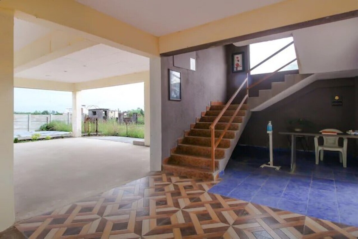 Heritage Cottages - Tap to explore photos