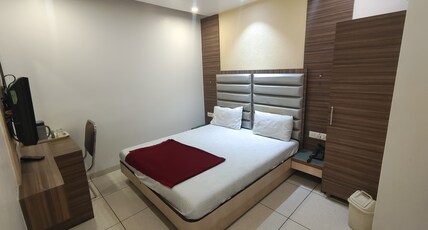 Hotel Sarvoday Room Type - Economy Non-AC