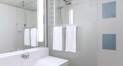 Novotel Rotterdam Schiedam Room Type - Superior Room with one double bed and one sofa bed