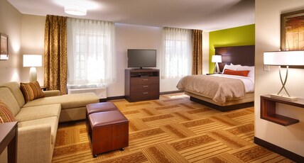 Staybridge Suites CHEYENNE, an IHG hotel Room Type - 1 Queen Studio Suite Communications Accessible Tub Staybridge Suites CHEYENNE, an IHG hotel Room Type - 1 Queen Studio Suite Communications Accessible Tub