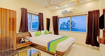Kaizen Stays & Resto Room Type - Executive Room