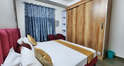 Gulmohar Valley View Homestay Room Type - Premium Room | Valley View